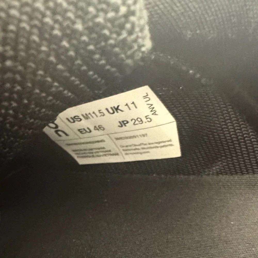 On Running cloud eclipse - Picture 7 of 9